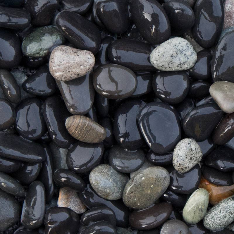 Beach pebbles zwart